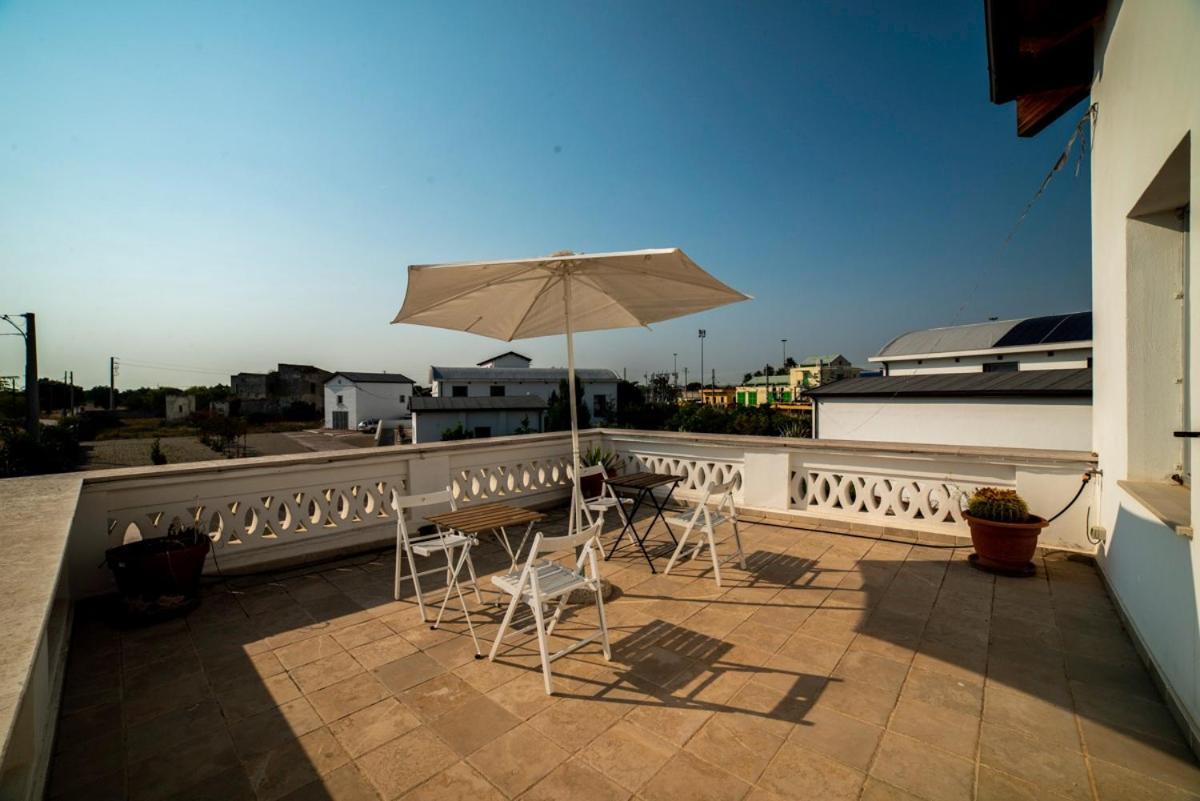 Speciale Tarshito'S Home - Atrium And Terrace Барі Екстер'єр фото